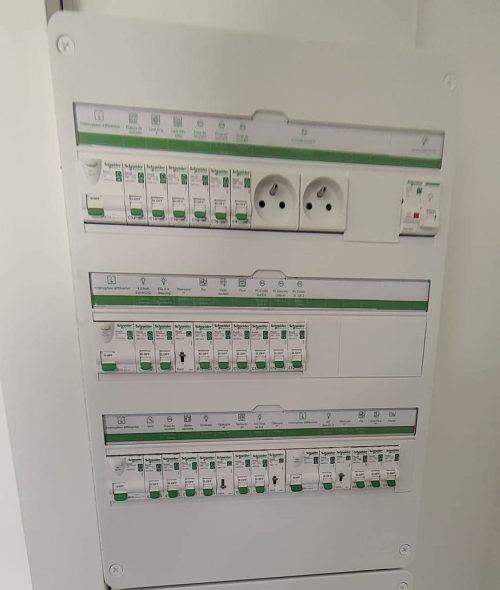 construction roanne-pose de luminaire