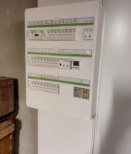 remise aux normes- tableau électrique- électricien charlieu